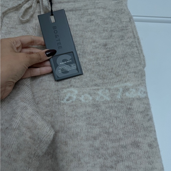 Oh Polly (Bo + Tee) Petite Mid-Rise Wide-Leg Joggers in Cream Marl - Picture 5 of 8